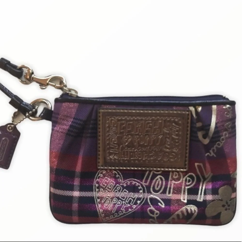 👛 COACH 👛 pink purple plaid poppy wristlet